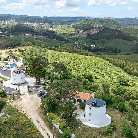 Dağ evi New! Windmill In The Midst Of Nature Mafra